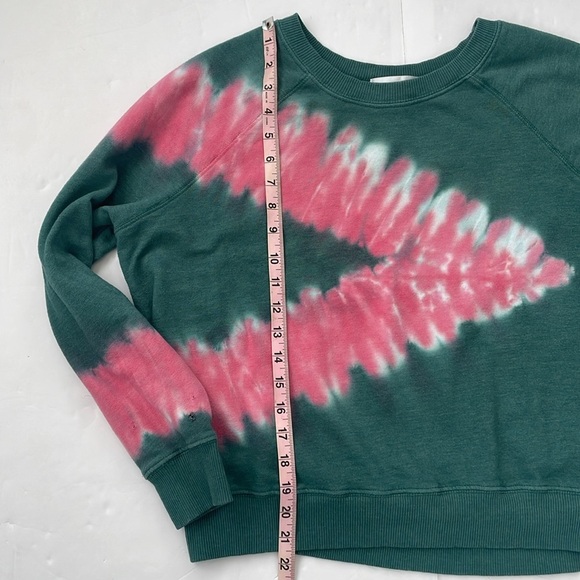 WILDFOX Watermelon Wash Sommers Sweatshirt Size Medium Green and Pink Tie-Dye - Picture 16 of 17